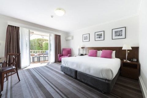 Mercure Canberra - Accommodation Rockhampton 2