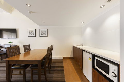 Mercure Canberra - Accommodation Rockhampton 17