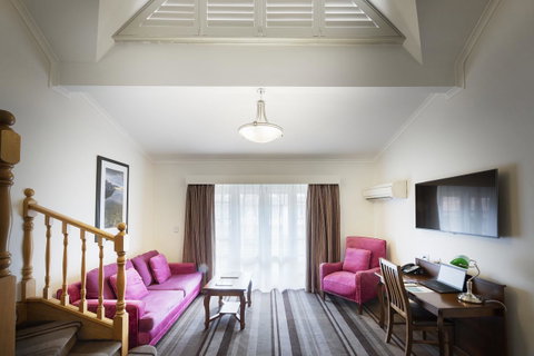Mercure Canberra - Accommodation Rockhampton 5