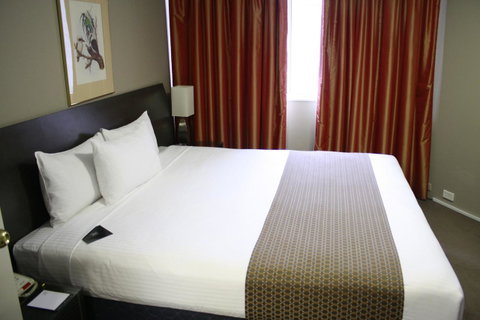 Pavilion On Northbourne - Accommodation Rockhampton 13