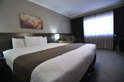 Pavilion On Northbourne - Accommodation Rockhampton 18
