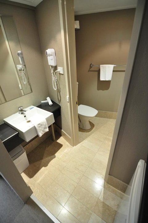 Pavilion On Northbourne - Accommodation Rockhampton 20