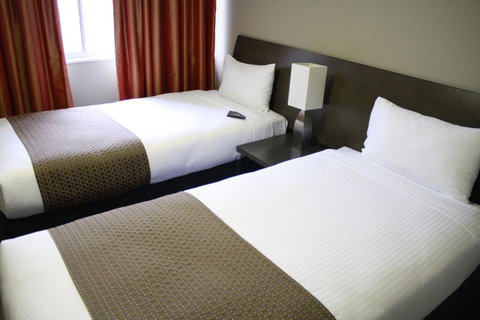 Pavilion On Northbourne - Accommodation Rockhampton 12