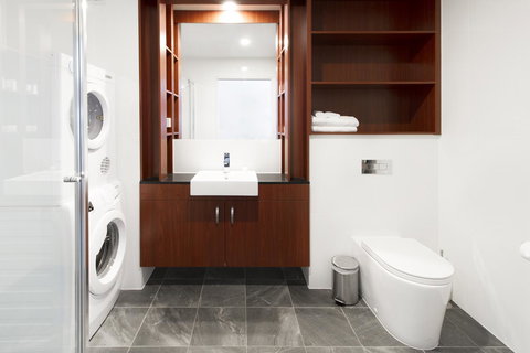 Abode Narrabundah - Accommodation Rockhampton 2