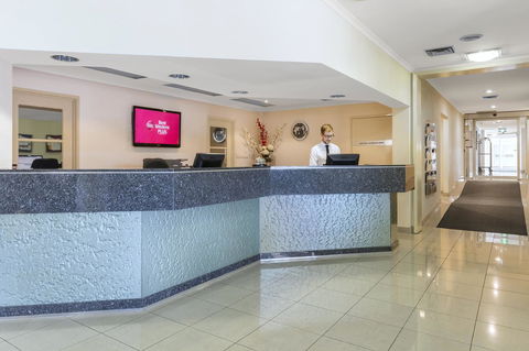 Garden City Hotel, Best Western Signature Collection - Accommodation Rockhampton 9