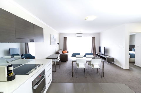 Abode Tuggeranong - Accommodation Rockhampton 2
