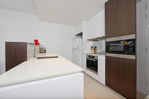Realm Park 39 Barton ACT - Accommodation Rockhampton 11