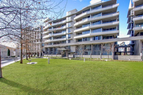 Realm Park 39 Barton ACT - Accommodation Rockhampton 39