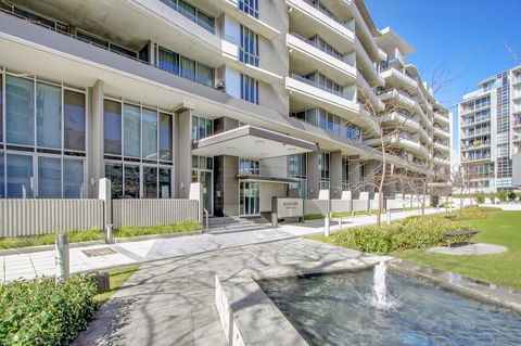 Realm Park 39 Barton ACT - Accommodation Rockhampton 40