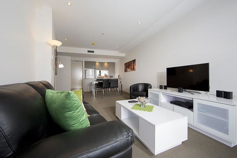 Manhattan 303 Canberra City ACT - Accommodation Rockhampton 16