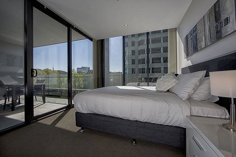Manhattan 303 Canberra City ACT - Accommodation Rockhampton 32