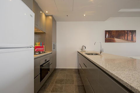 Manhattan 303 Canberra City ACT - Accommodation Rockhampton 13