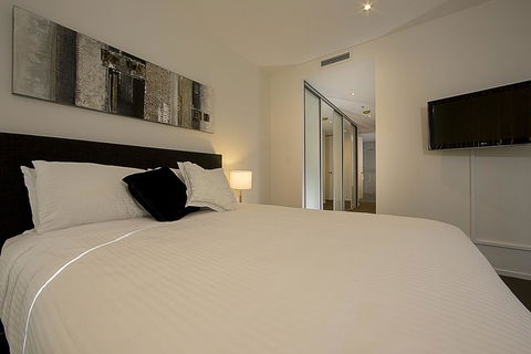 Manhattan 303 Canberra City ACT - Accommodation Rockhampton 35