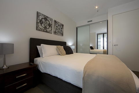 Manhattan 303 Canberra City ACT - Accommodation Rockhampton 11