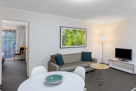 Adina Serviced Apartments Canberra Kingston - Accommodation Rockhampton 2