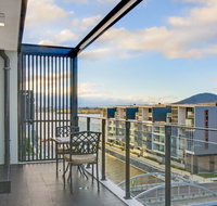 Accommodate Canberra - Dockside - Accommodation Rockhampton