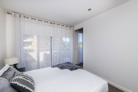 Trieste 4 - Accommodation Rockhampton 7