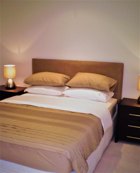 Trieste 4 - Accommodation Rockhampton 16