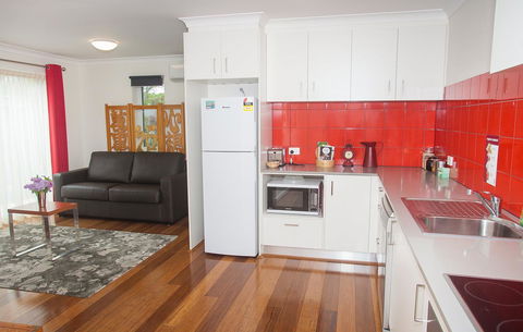 One Of A Kind Apartments - Accommodation Rockhampton 42