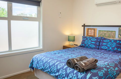 One Of A Kind Apartments - Accommodation Rockhampton 22