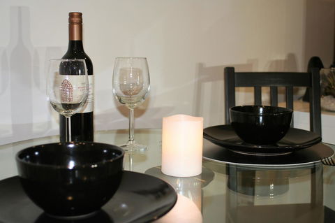 Modern Executive Apt@Barton*1BR*WiFi*Gym*Secure Parking*Canberra - Accommodation Rockhampton 11