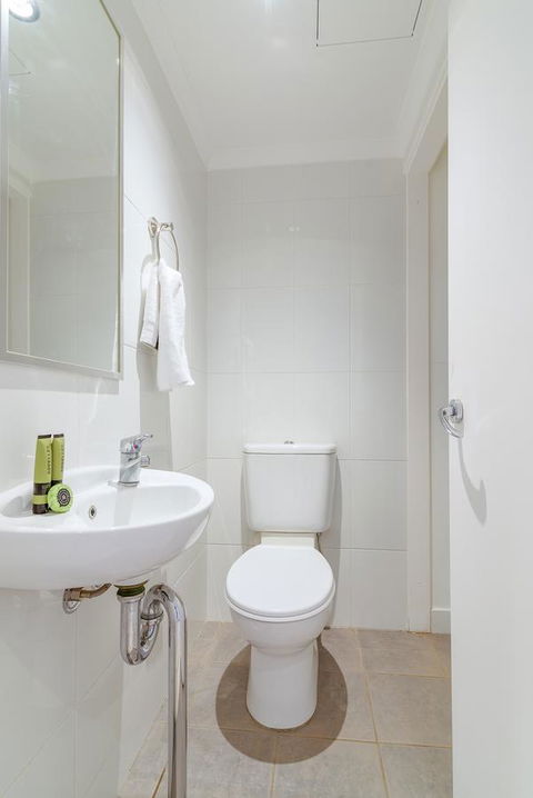 ALLARA CANBERRA - Accommodation Rockhampton 12