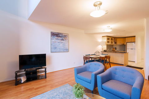 ALLARA CANBERRA - Accommodation Rockhampton 1
