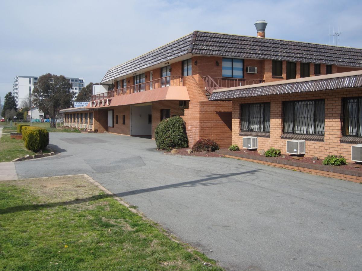 Lyneham ACT Accommodation Rockhampton
