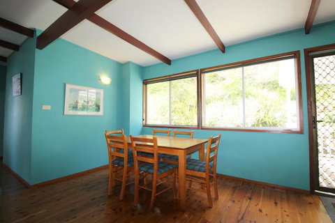 Bally High, 20 Dulconghi Street - Accommodation Rockhampton 12