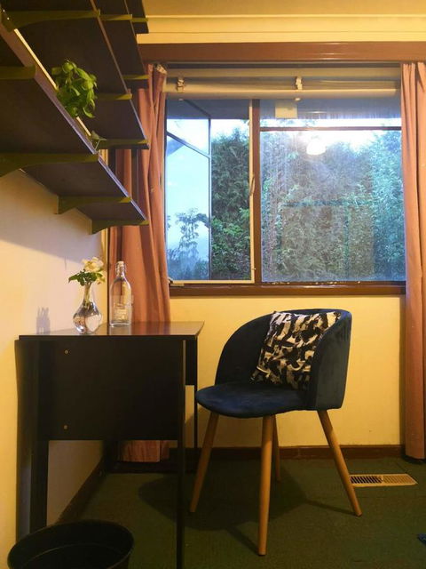 Space And Quiet Safe Room Canberra - Accommodation Rockhampton 9