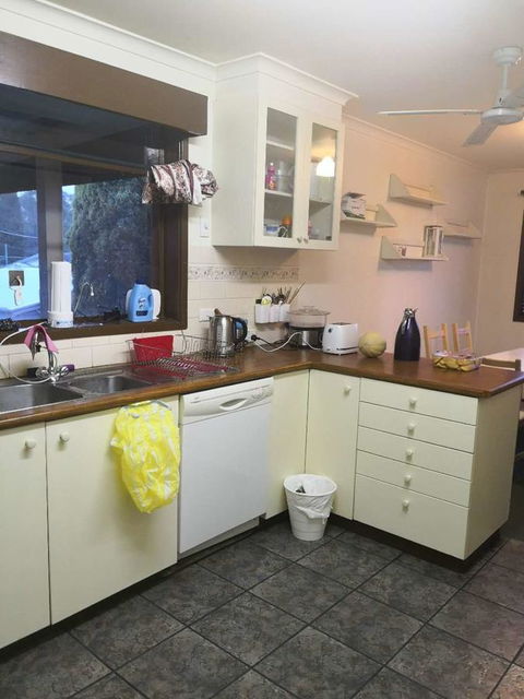Space And Quiet Safe Room Canberra - Accommodation Rockhampton 8