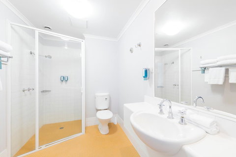 The Woden Hotel - Accommodation Rockhampton 7