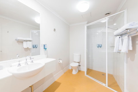 The Woden Hotel - Accommodation Rockhampton 14
