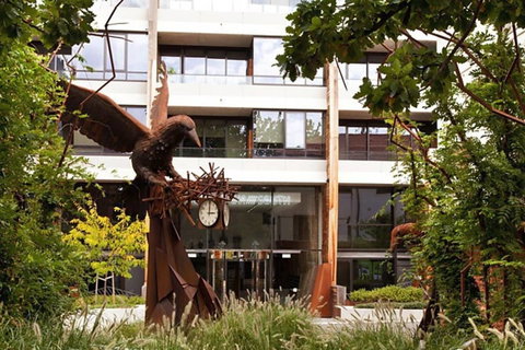 Canberra Luxury Apartment 3 - Accommodation Rockhampton 30