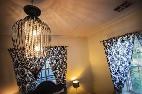 Wellington Courthouse - Accommodation Rockhampton 5