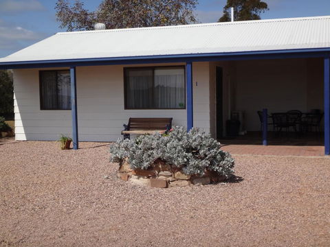 Windana Cottages - Accommodation Rockhampton 16