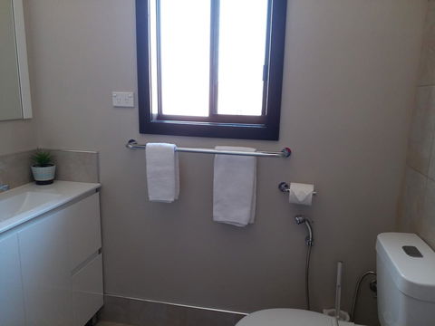Windana Cottages - Accommodation Rockhampton 10