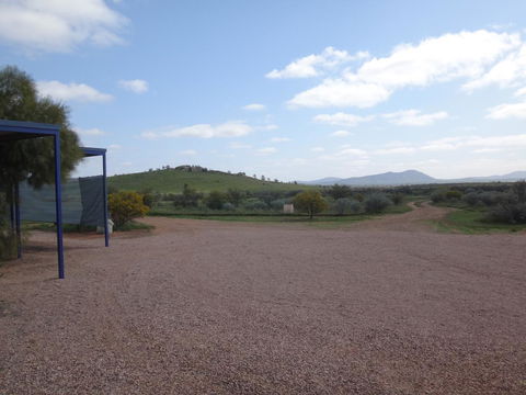 Windana Cottages - Accommodation Rockhampton 33
