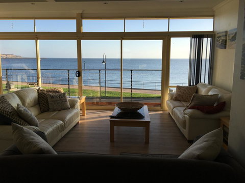 Crystal Blue Apartment - Accommodation Rockhampton 6