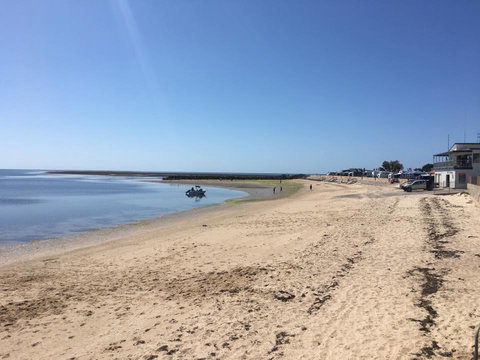 Crystal Blue Apartment - Accommodation Rockhampton 18