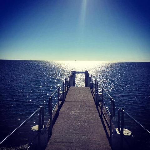 Crystal Blue Apartment - Accommodation Rockhampton 11