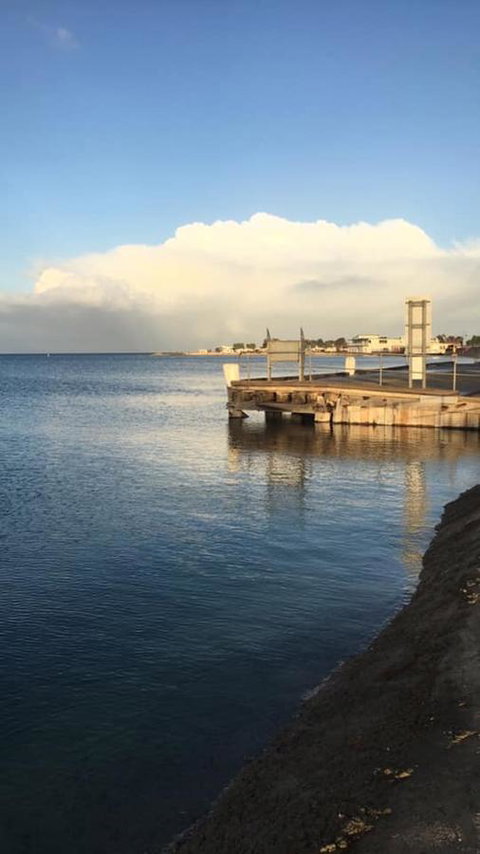 Crystal Blue Apartment - Accommodation Rockhampton 8