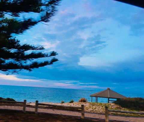 Crystal Blue Apartment - Accommodation Rockhampton 27