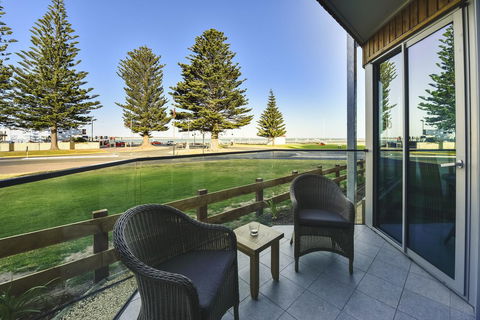 Bonnies Of Beachport - Accommodation Rockhampton 32
