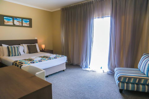 Marina Hotel - Accommodation Rockhampton 31