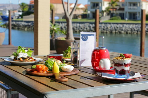Marina Hotel - Accommodation Rockhampton 40