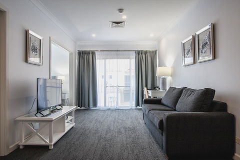 Marina Hotel - Accommodation Rockhampton 10