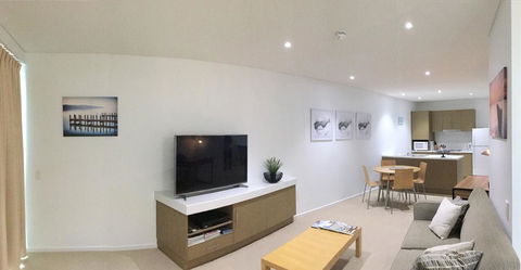 Wallaroo Marina Waterfront Luxe Apartment - Accommodation Rockhampton 7