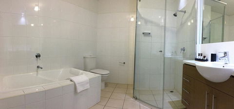 Wallaroo Marina Waterfront Luxe Apartment - Accommodation Rockhampton 17