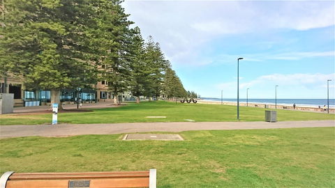Hi 5 Glenelg Studio Apartment - Accommodation Rockhampton 25